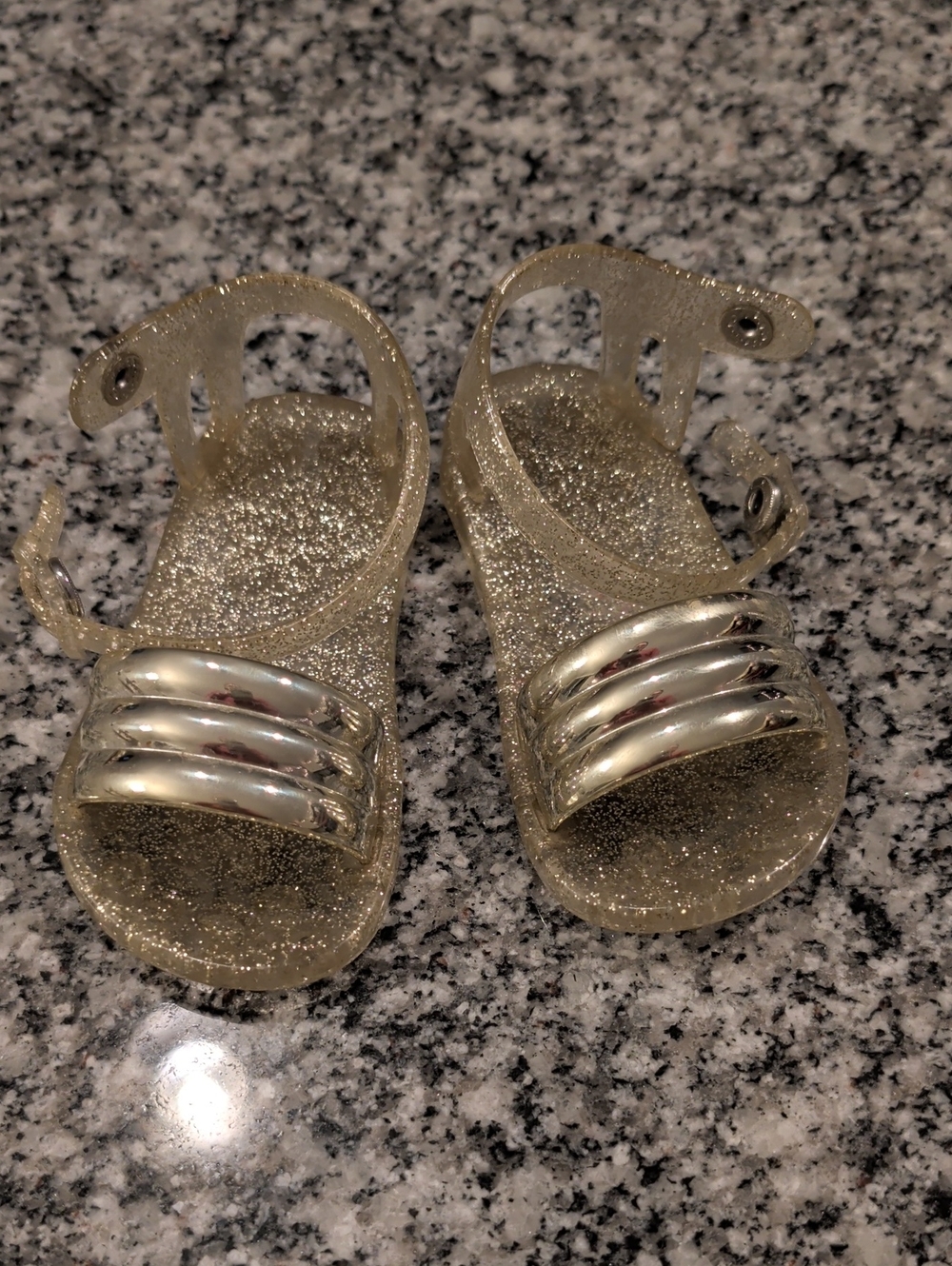 Kids Glitter Jelly Sandals in Gold